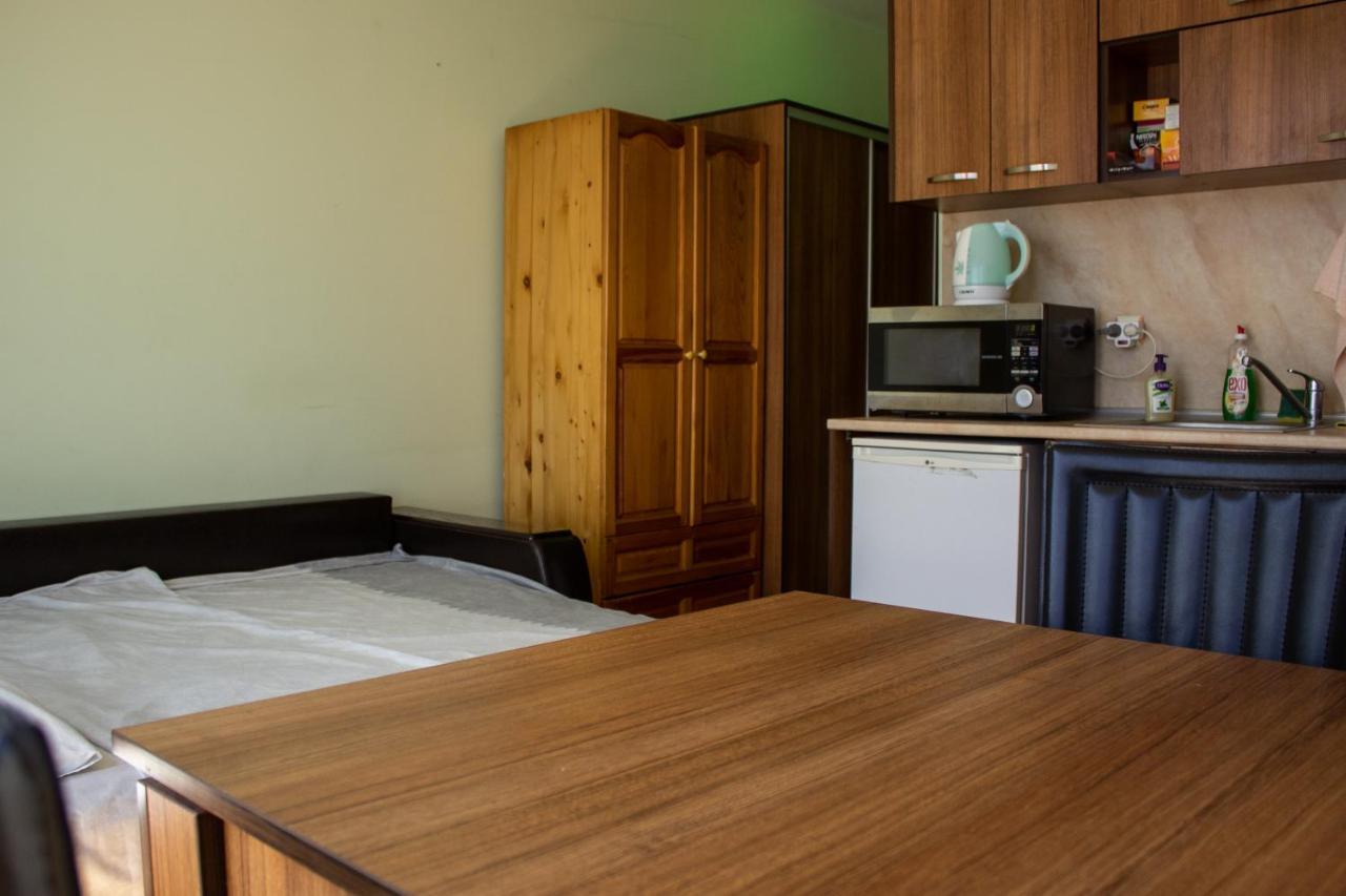 Central Couch Studio Pomorie Exterior photo